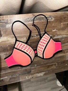 Victoria's Secret Neon Pink and Cream Crochet Push-Up Bikini Top